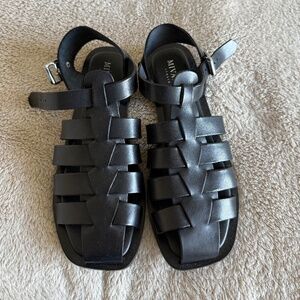 Mivano leather sandals